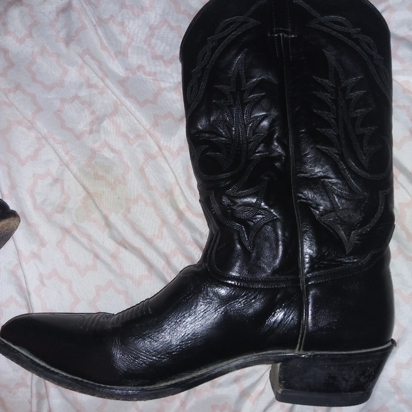 Tony Lama Vaquero Boots - Picture 2 of 4